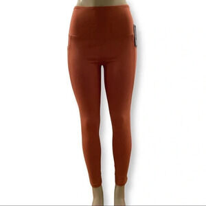 LegEnd Pocket Legging with Tulip Hem Size Large New With Tags